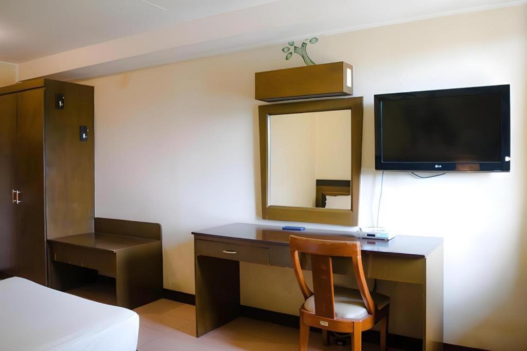 Country Village Hotel Cagayan de Oro Dış mekan fotoğraf
