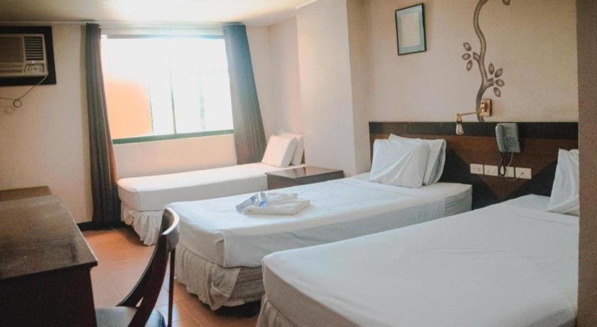 Country Village Hotel Cagayan de Oro Dış mekan fotoğraf