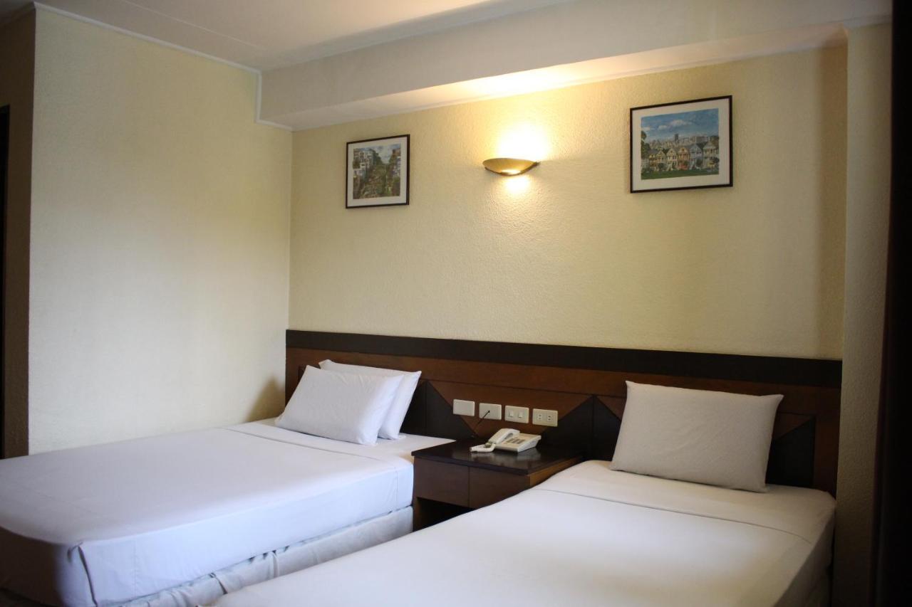 Country Village Hotel Cagayan de Oro Dış mekan fotoğraf