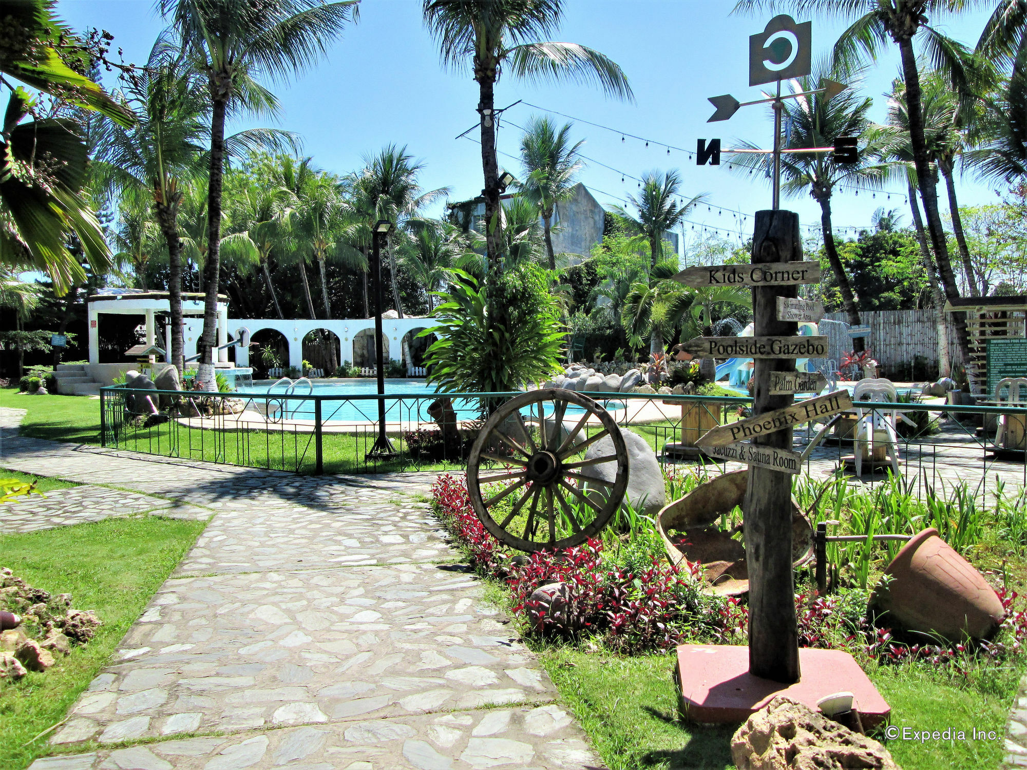 Country Village Hotel Cagayan de Oro Dış mekan fotoğraf